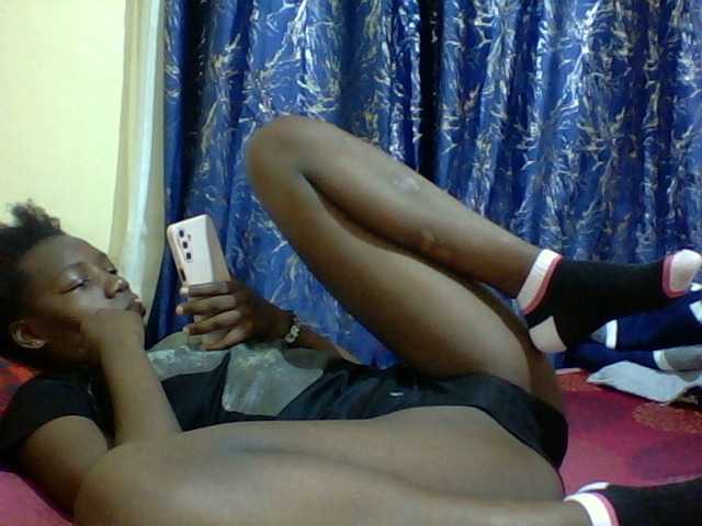 Sweetebonny live cam on BongaCams