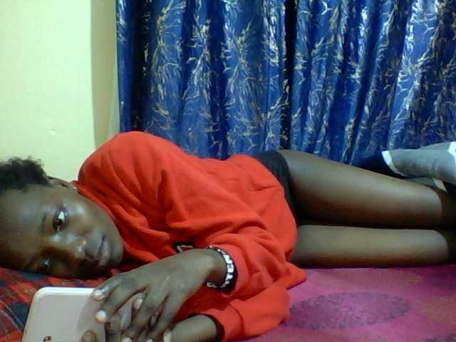 Sweetebonny live cam on BongaCams