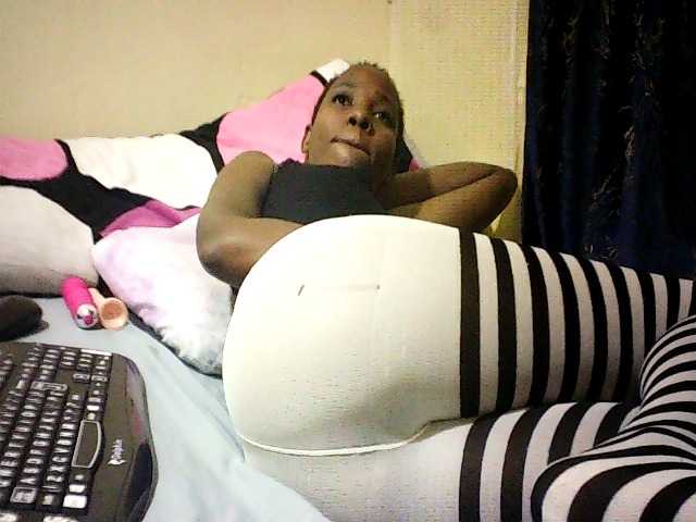 Sweetebonny live webcam show