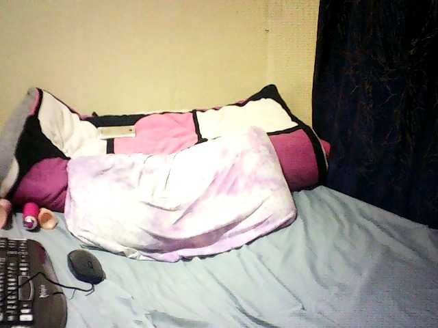Sweetebonny live cam on BongaCams