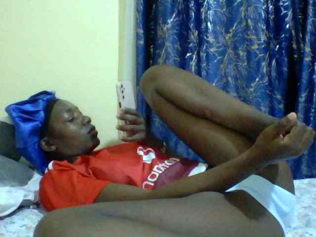 Sweetebonny webcam