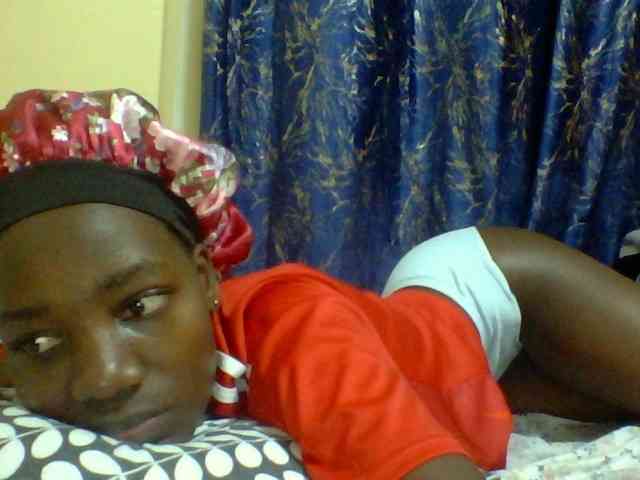 Sweetebonny webcam