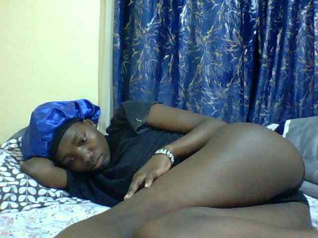 Sweetebonny webcam