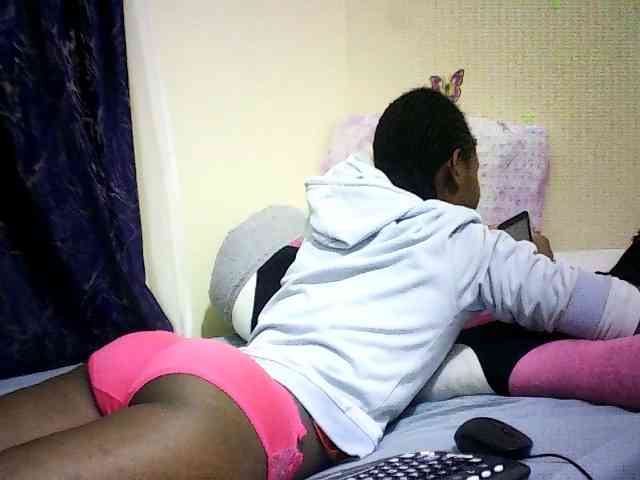 Sweetebonny webcam