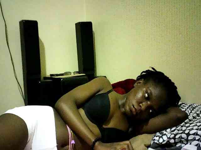 Sweetebonny webcam