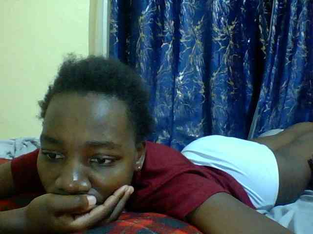 Sweetebonny webcam