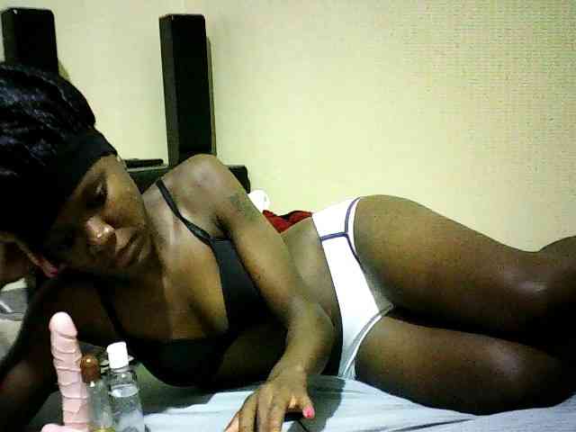 Sweetebonny webcam