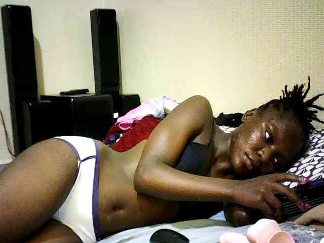Sweetebonny webcam