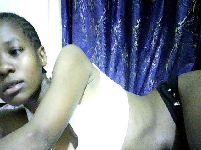 Sweetebonny webcam