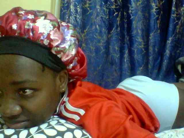 Sweetebonny webcam