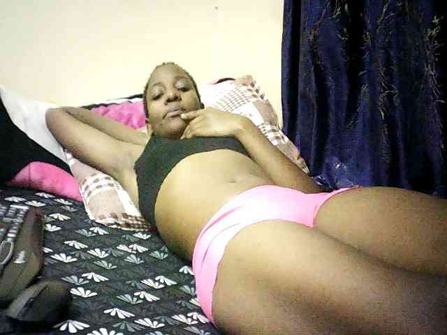 Sweetebonny Live Webcam on BongaCams