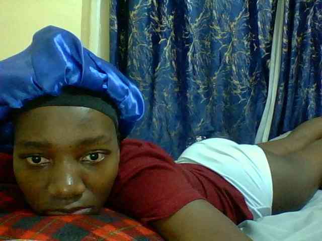 Sweetebonny webcam