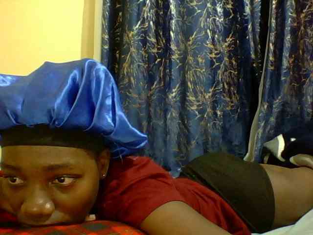 Sweetebonny webcam
