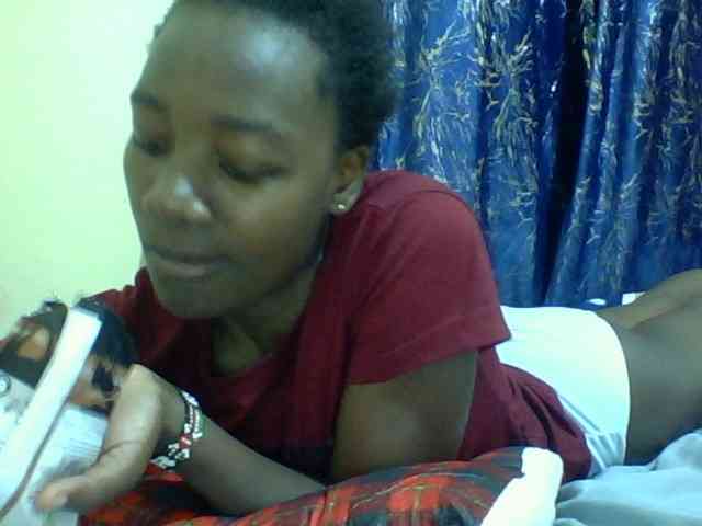 Sweetebonny webcam