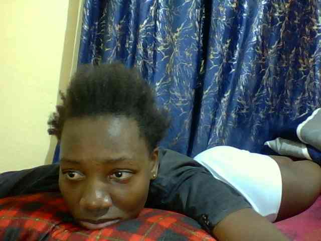 Sweetebonny webcam