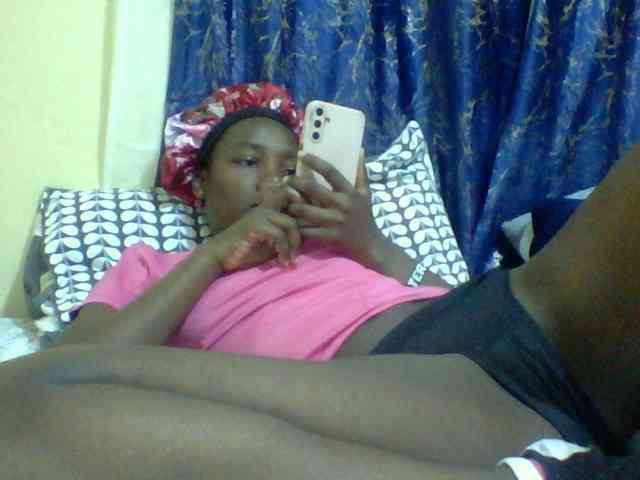 Sweetebonny webcam