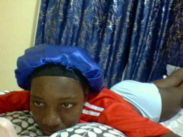 Sweetebonny webcam