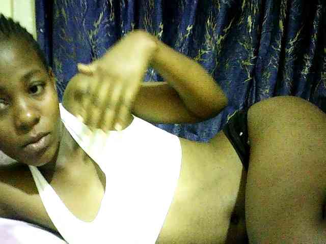 Sweetebonny webcam