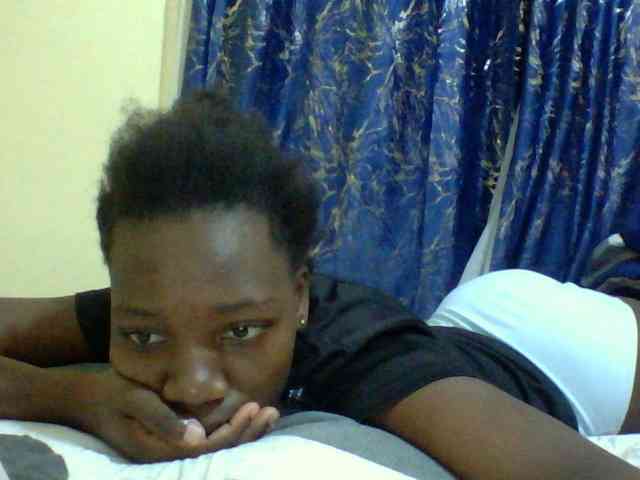 Sweetebonny webcam