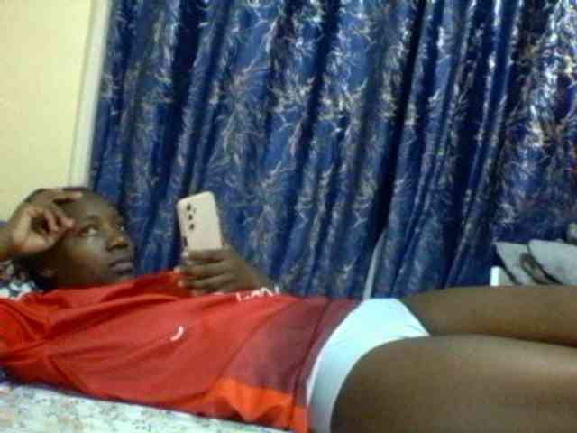 Sweetebonny webcam
