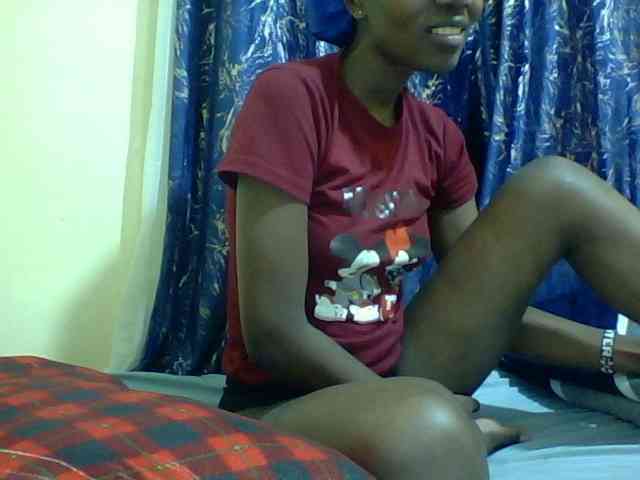 Sweetebonny webcam