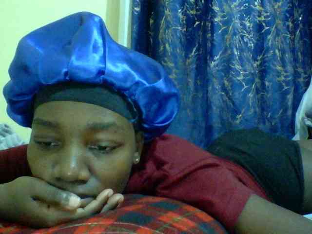 Sweetebonny webcam