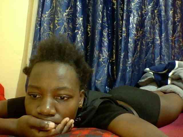 Sweetebonny webcam