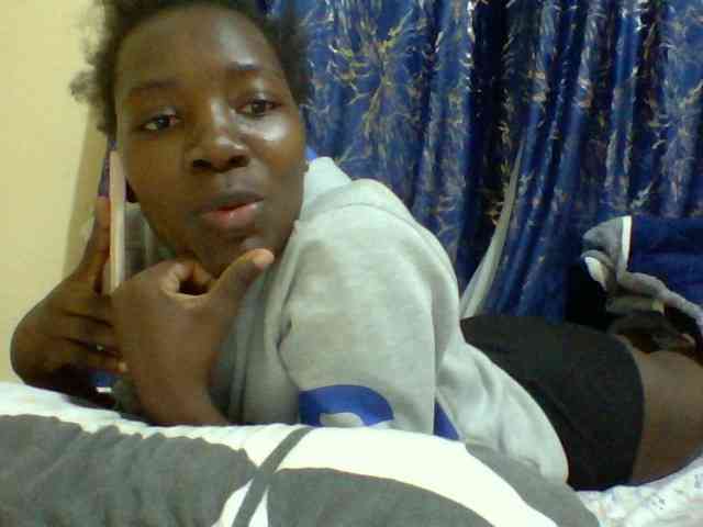Sweetebonny webcam