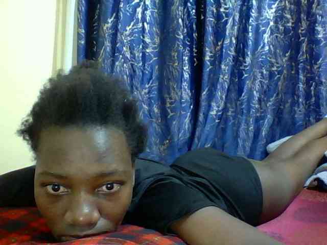 Sweetebonny webcam
