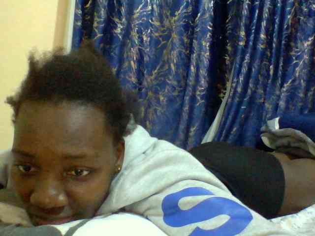 Sweetebonny webcam