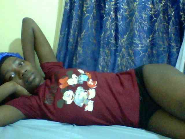 Sweetebonny webcam