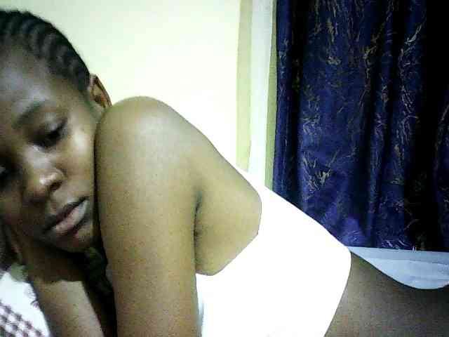 Sweetebonny webcam