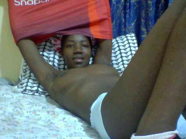 Sweetebonny webcam