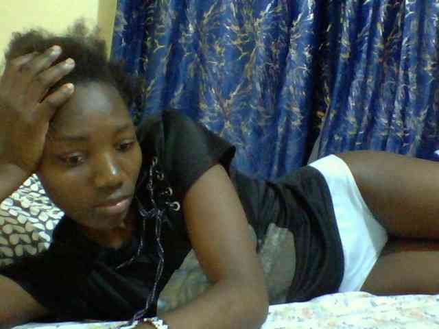 Sweetebonny webcam