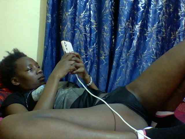 Sweetebonny webcam