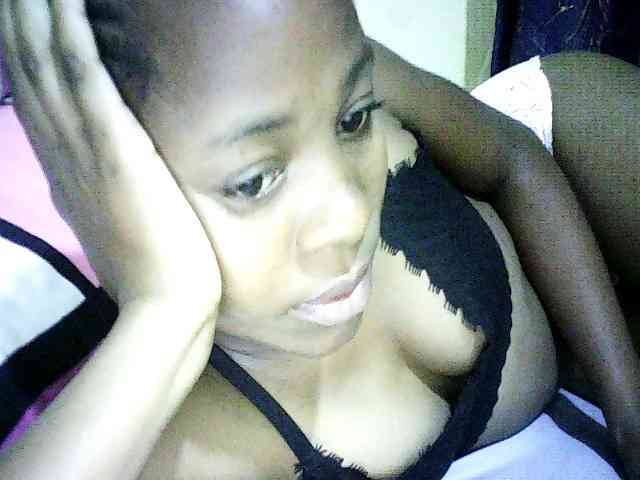 Sweetebonny webcam