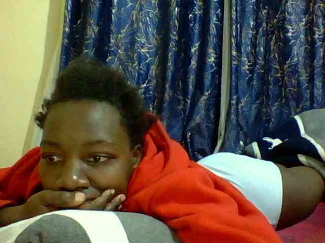Sweetebonny webcam
