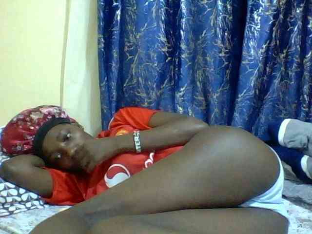Sweetebonny webcam
