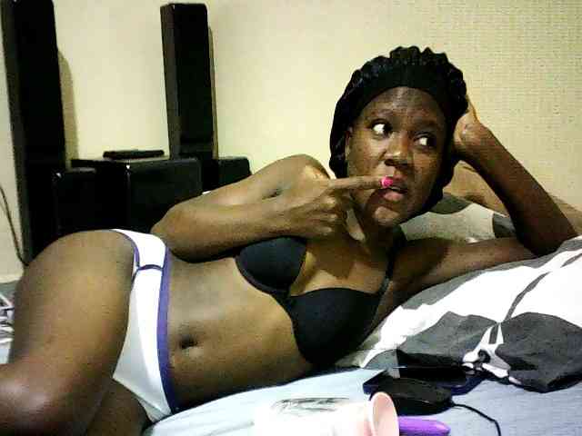 Sweetebonny webcam