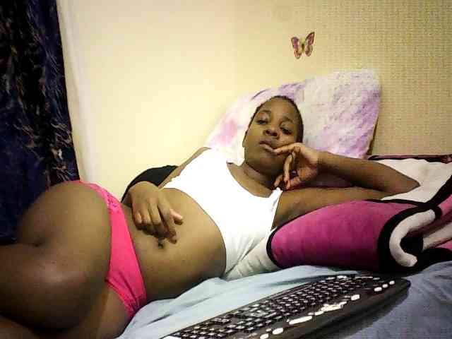Sweetebonny webcam
