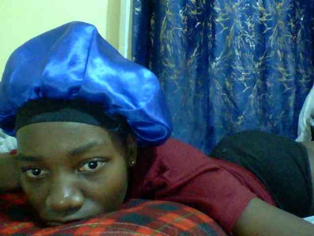 Sweetebonny webcam