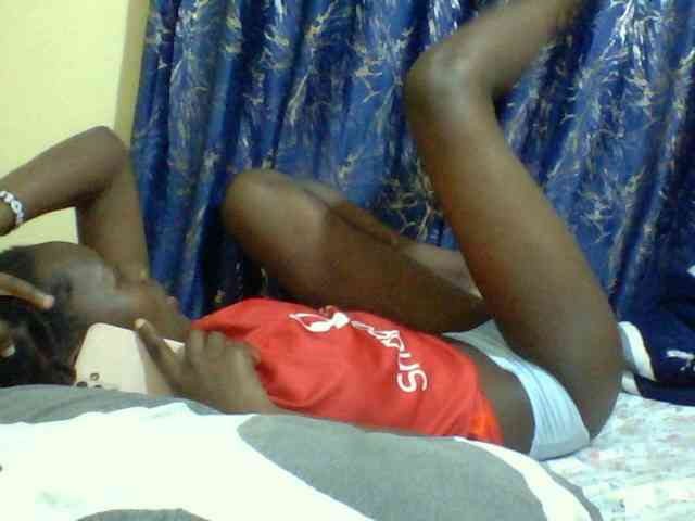 Sweetebonny webcam