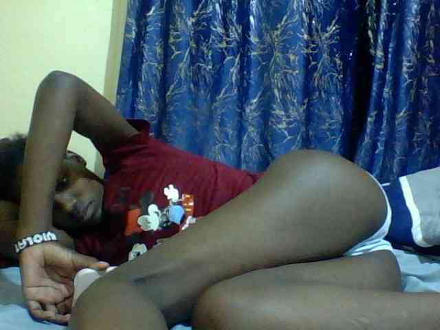 Sweetebonny webcam