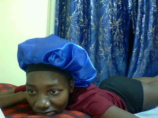 Sweetebonny webcam
