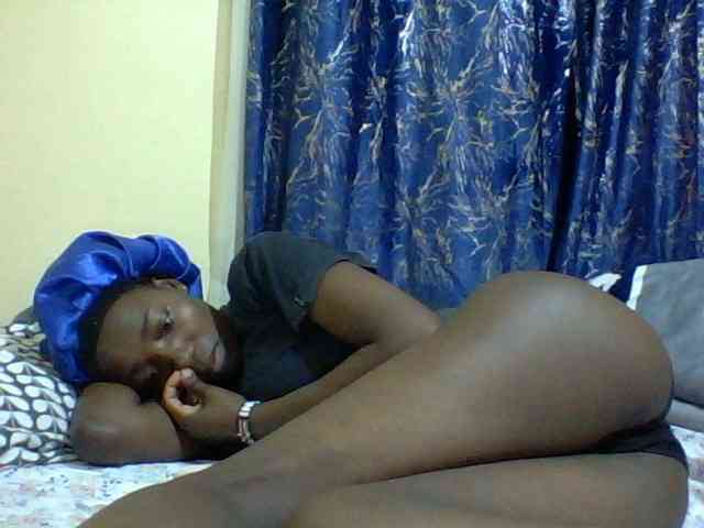 Sweetebonny webcam