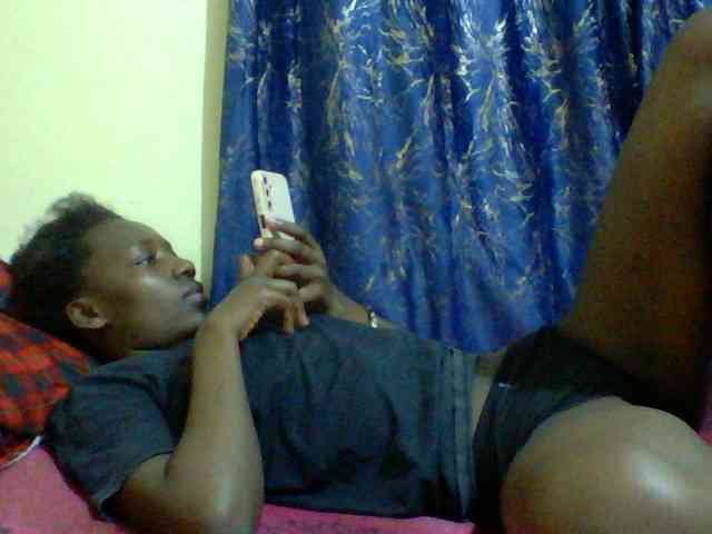 Model: Sweetebonny