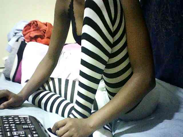 Sweetebonny webcam