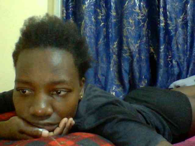 Sweetebonny webcam
