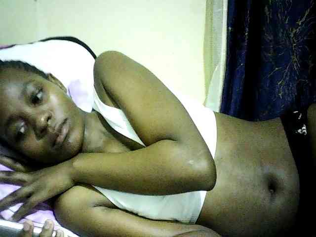 Sweetebonny webcam