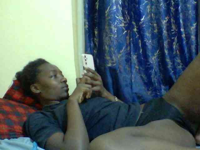 Sweetebonny webcam